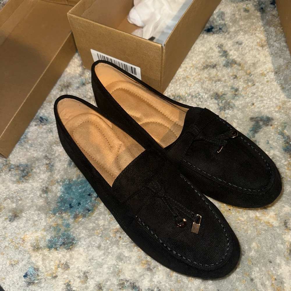 Women’s Black Loafers
